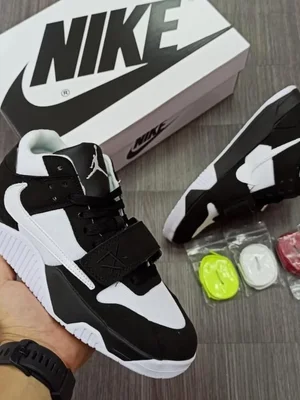 jumpman cactus jack -black/white